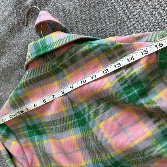 Vintage 100% wool lightweight plaid belted trench coat — truly one of a kind! - Picture 13 of 15